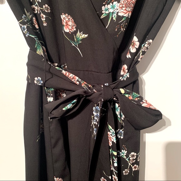 Black Floral Wrap Dress - Picture 7 of 10